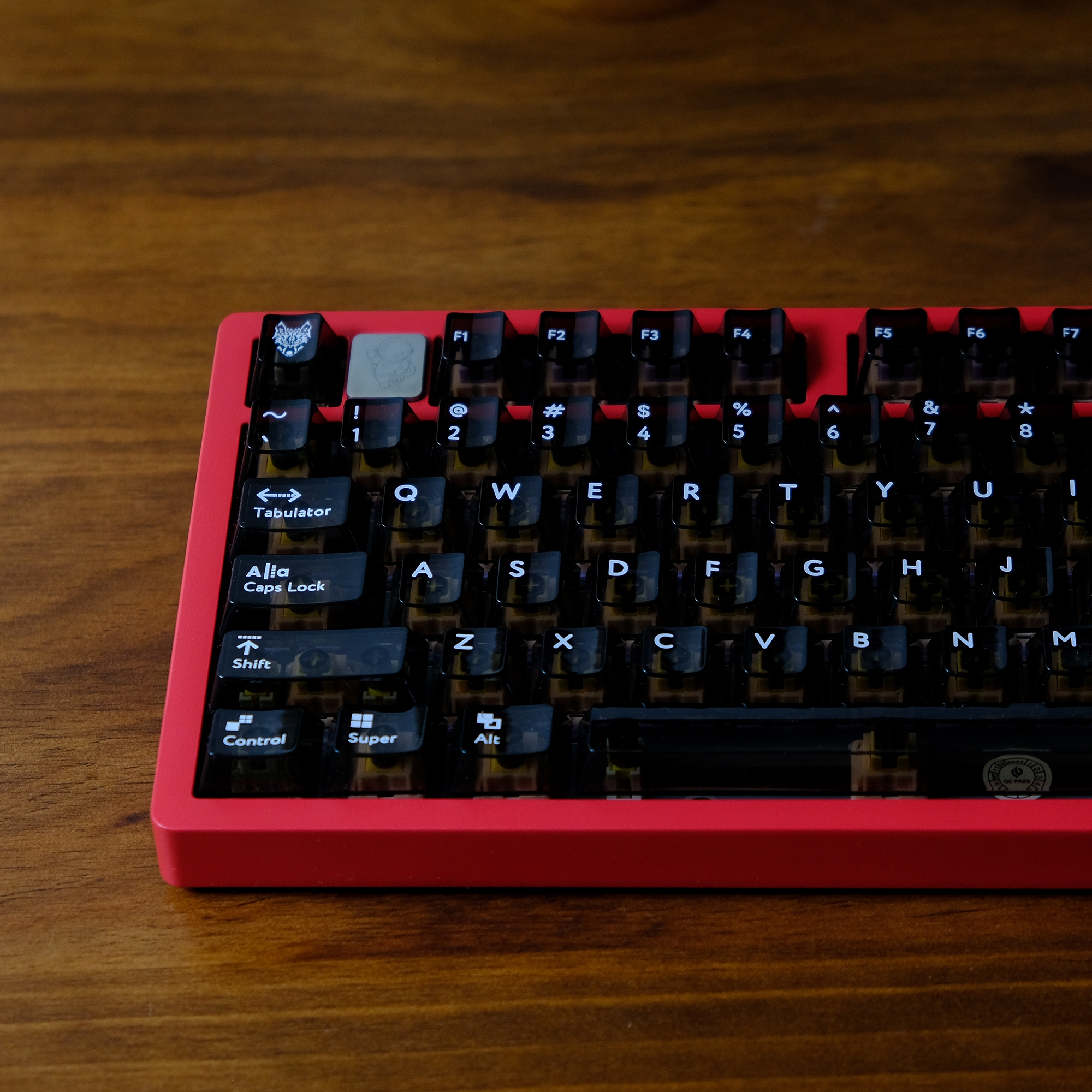 114 Keys Black Crystal Transpa - Keyboard Gaming Black 评论和价格